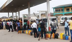 SCARCITY! LET’S TALK: What’s The Fuel Situation In Your Area And How Much Did You Buy Fuel This Morning?