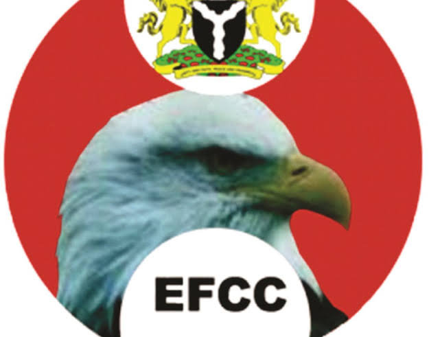 POLITICS: EFCC Begins Probe Of APC, PDP Officials For Money Laundering