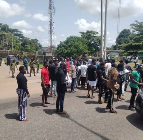 ASUU STRIKE: NANS Vows To Block National Assembly, Airports, Federal Roads