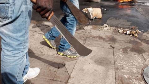 OWO: Residents Attack Hausa In Retaliation, Loot Shops