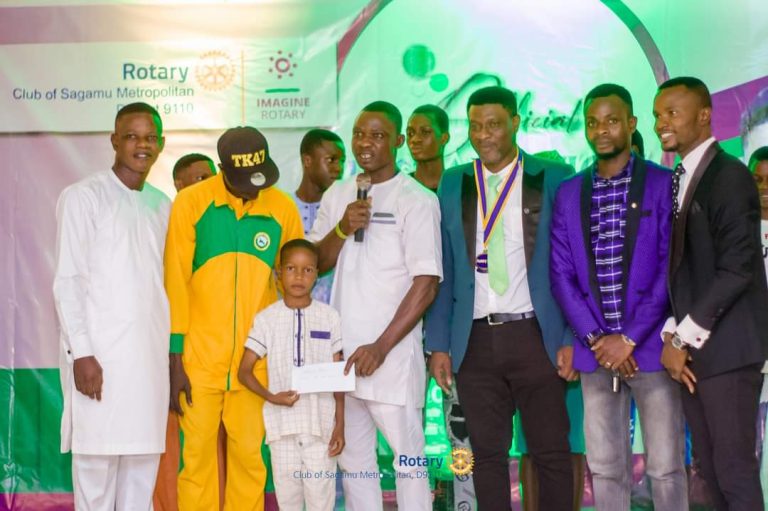 CATCH THEM YOUNG!!! SPORT: Remo Youth Association Doles Out Cash Prizes To Two Young Athletes For Completing “The Great Sagamu Run” 15.2km Race Organised By Sagamu Good Samaritans