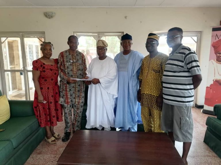 JUST IN: RemoGDF Management Paid A Condolence Visit To The Family Of Late Prof. Ogunlesi