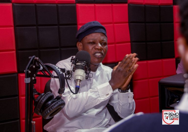 #RYD2023: Remo Youths Stormed Remo Radio 88.3fm For Press Conference (Photos)