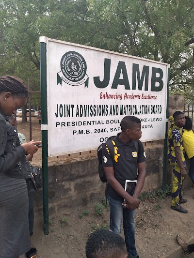 Admission With Hardship: Direct Entry Applicants Underwent Tough Times At Ogun JAMB Office