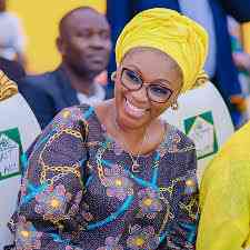 Dapo Abiodun’s Wife Emerges 2024 African Iconic Woman With 2,228 Votes